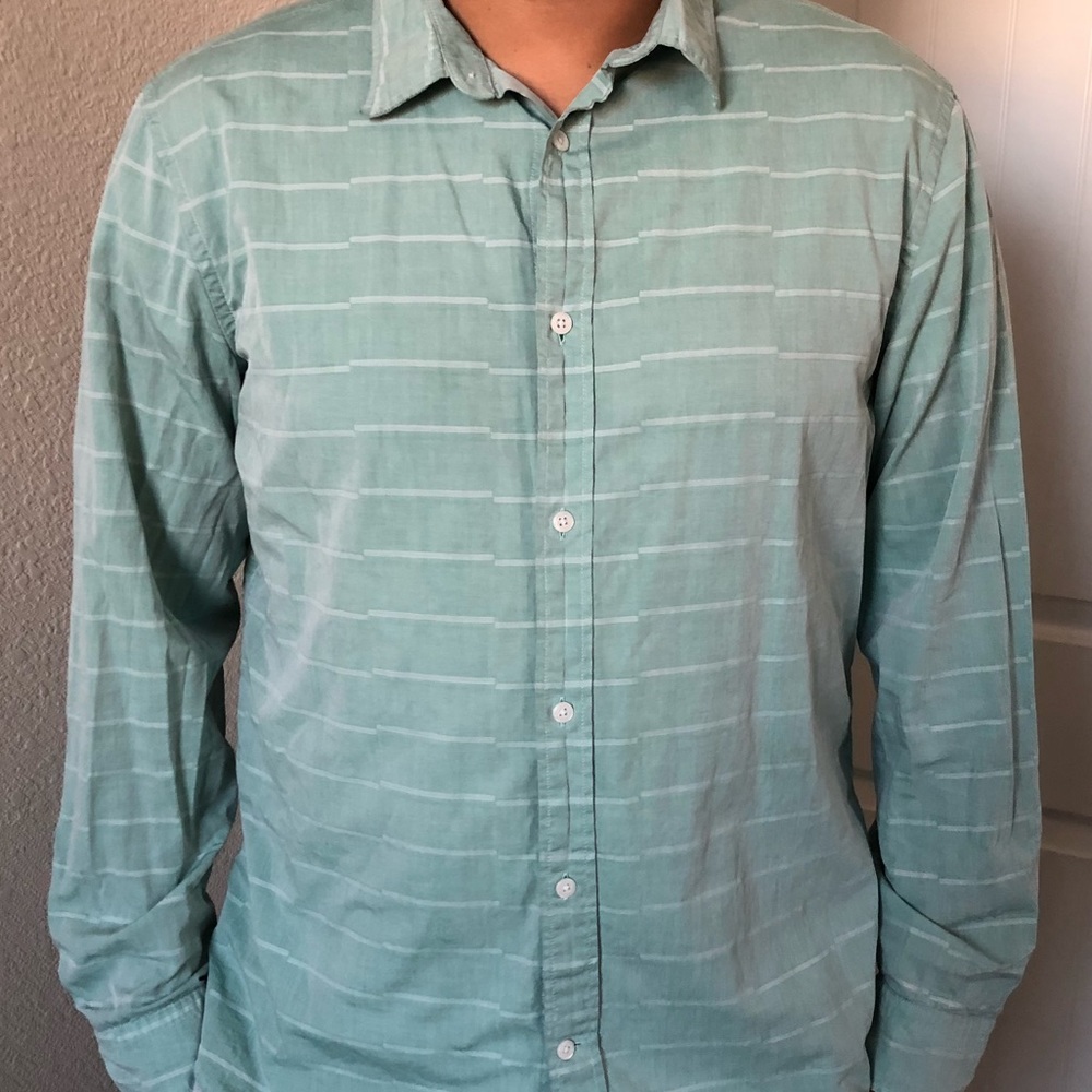 Men’s Banana Republic Custom 078 Wash shirt